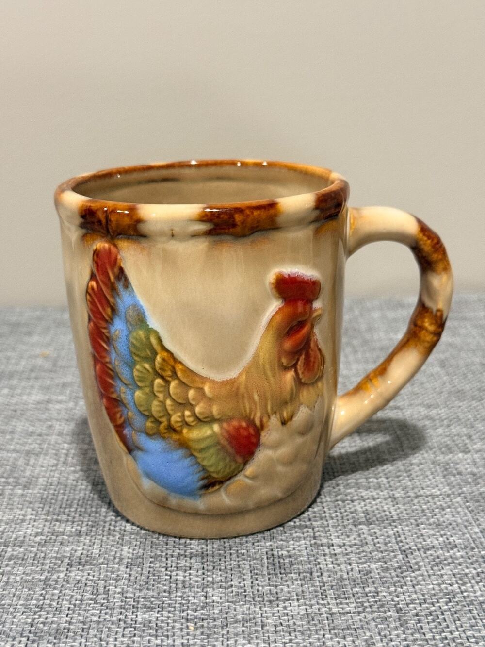 Colorful Country Farmhouse Chicken Coffee Mug. 10 oz.